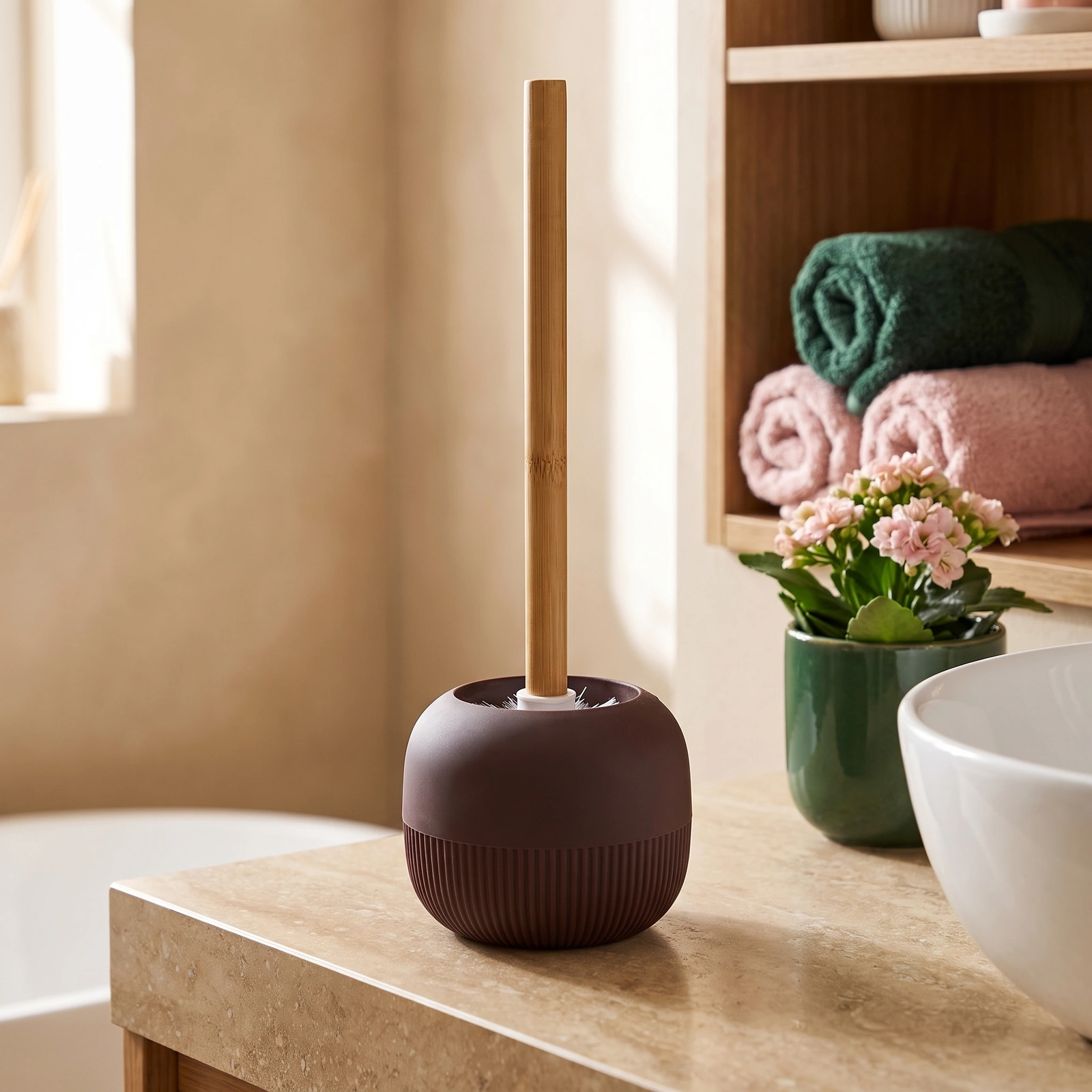Wood & Plastic Toilet Brush with Holder - Brown - Home Decor