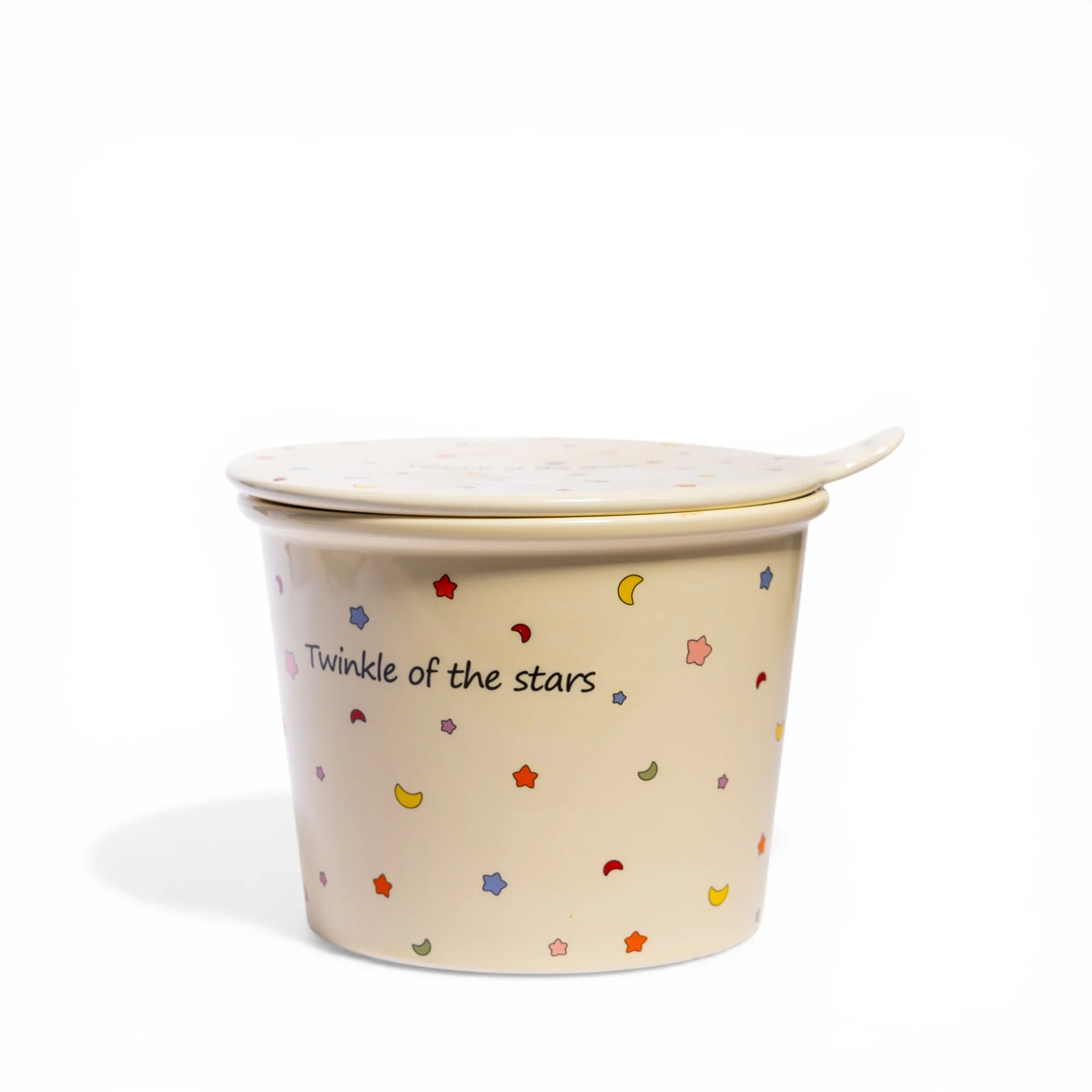 Ceramic Mug with Lid - Cream, Colorful Stars & Moons Design - Home Organizers