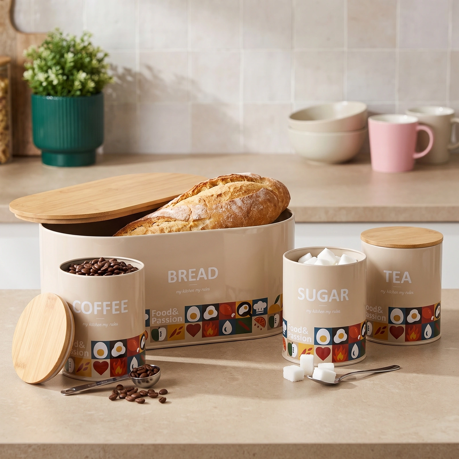 Metal Kitchen Storage Set 4 Pcs - Beige with Wooden Lids - Kitchen essentials
